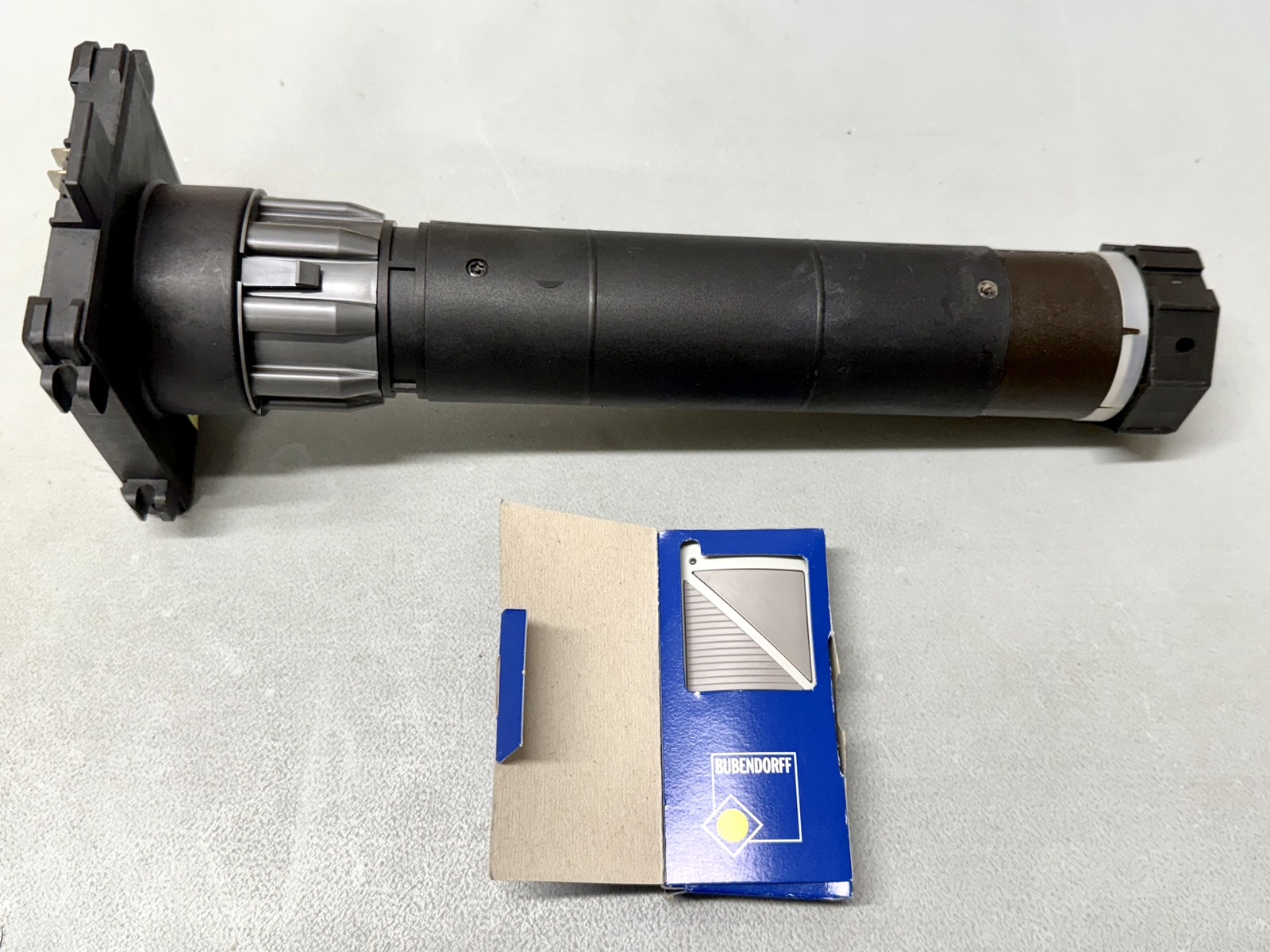 CI200 ALIADE 42010 30Nm 12RPM Telco V1 GAUCHE — photo 2