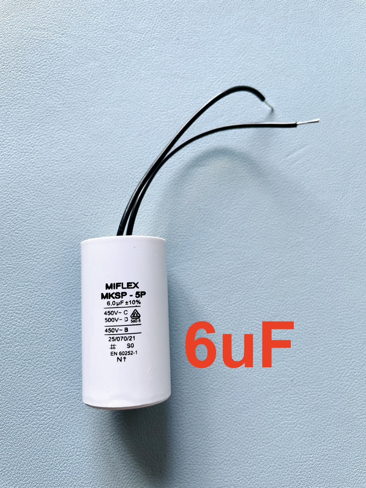 6uF — photo 2