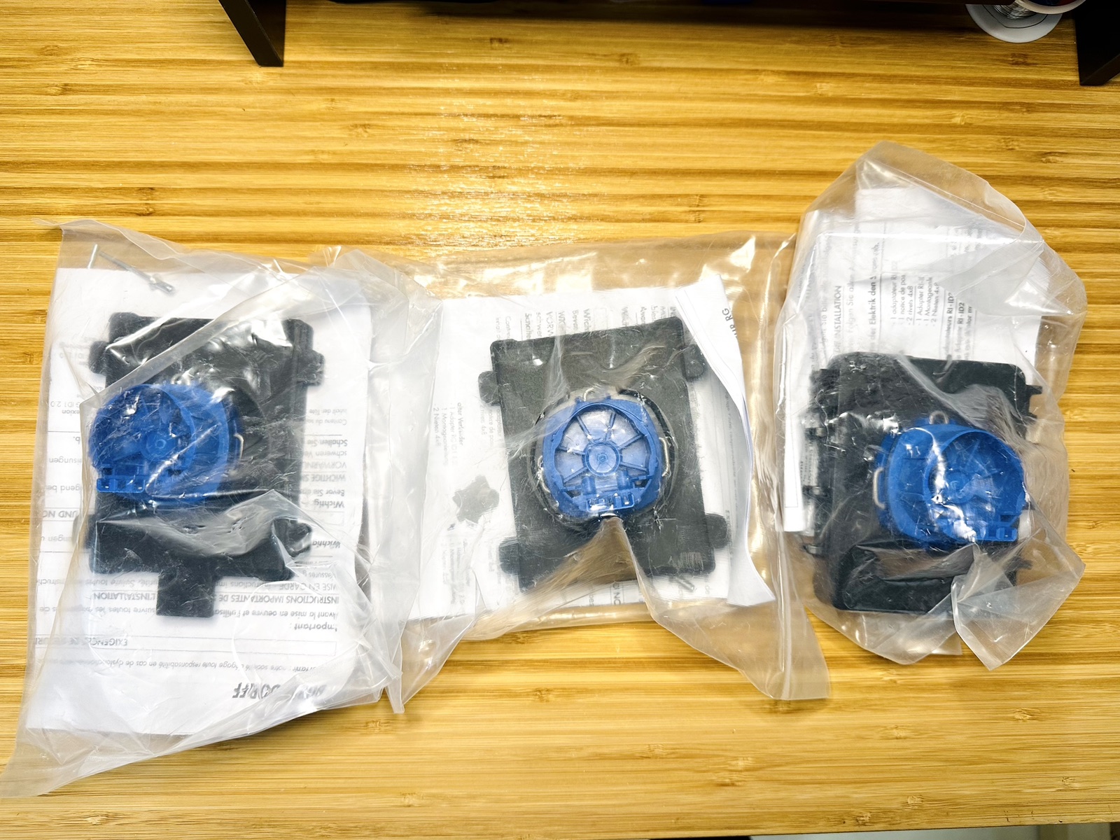 Adapatateurs RG — photo 1